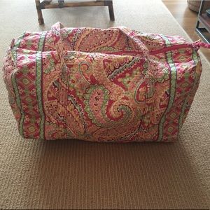 Vera Bradley travel tote